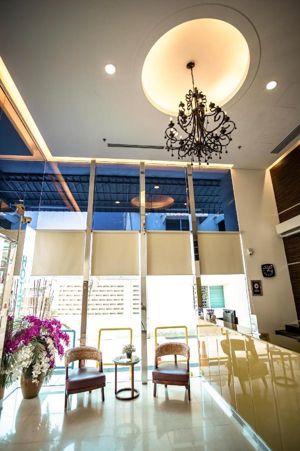 Pp Hotel By Moxy George Town Ngoại thất bức ảnh